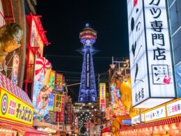 LED看板の基礎知識・消費電力、寿命、明るさの選び方のアイキャッチ画像